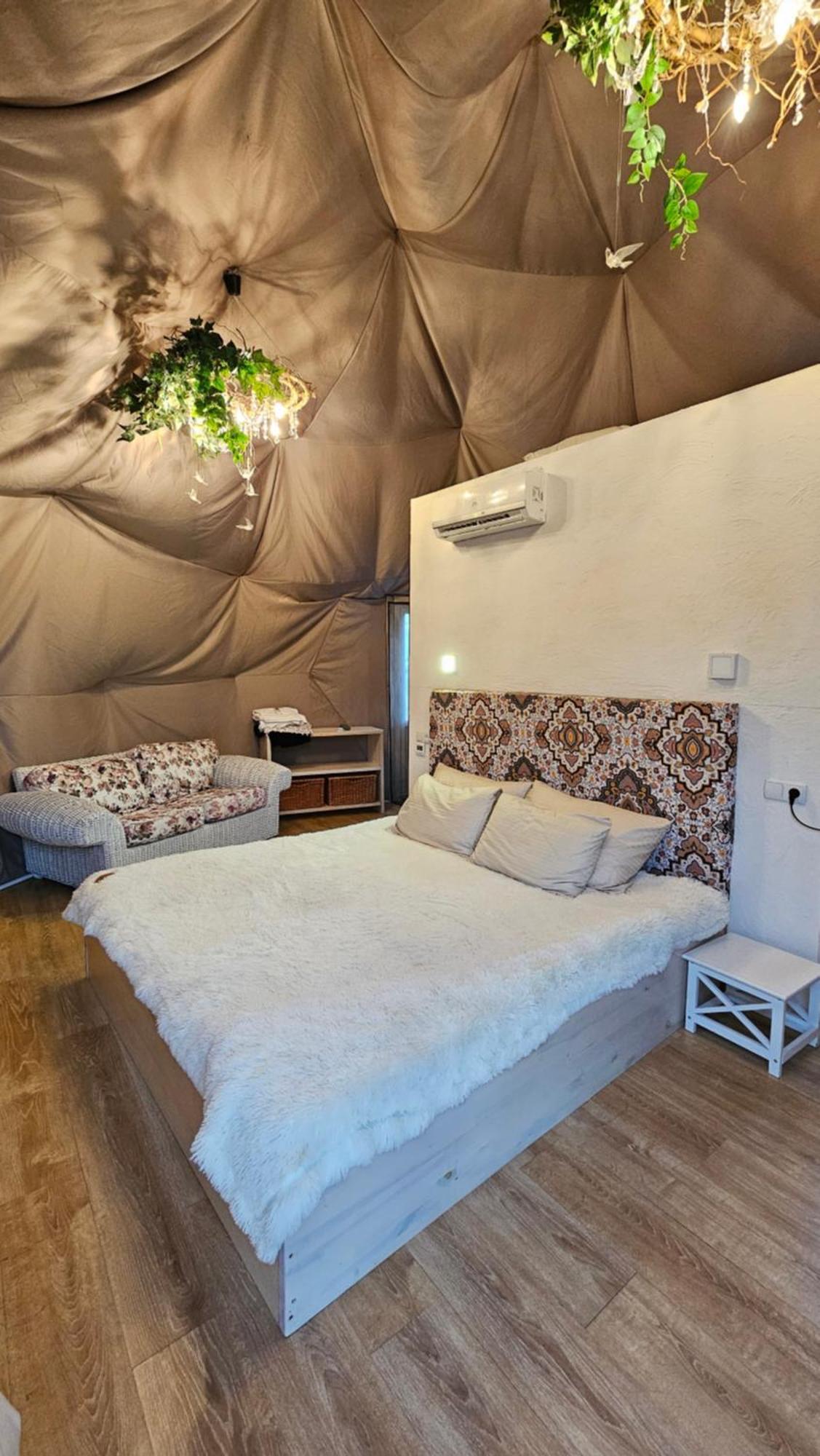 Hostal Dacha Club Novyye Bezradichi Exterior foto
